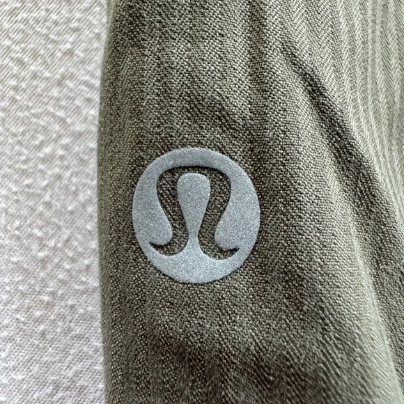 Lululemon Dance Studio Joggers size 0 007-A